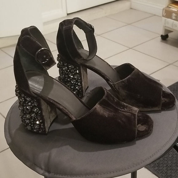 💕JOIE💕 Lafayette Velvet Heel Sandal In Coal - Picture 13 of 16